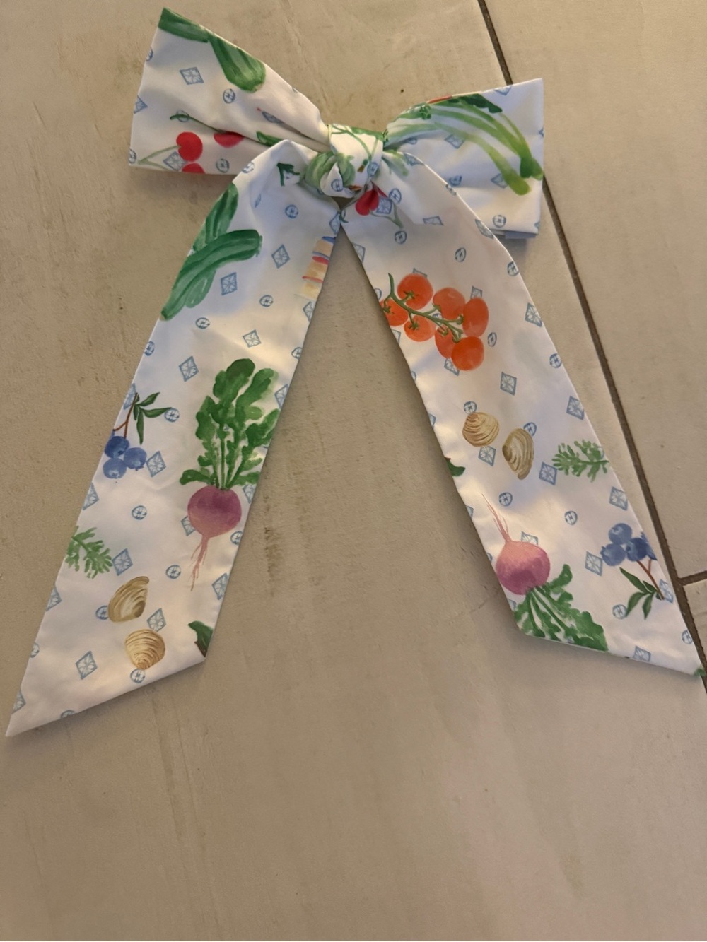 Hill House bow barette - White Vegetable Print Bow